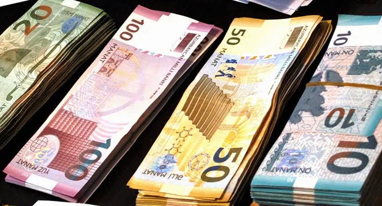 Bakıda orta əməkhaqqı 8 %-ə yaxın artıb