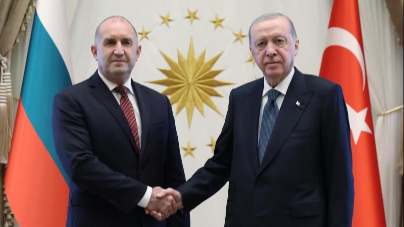 Ərdoğan Bolqarıstanın Baş naziri ilə görüşüb