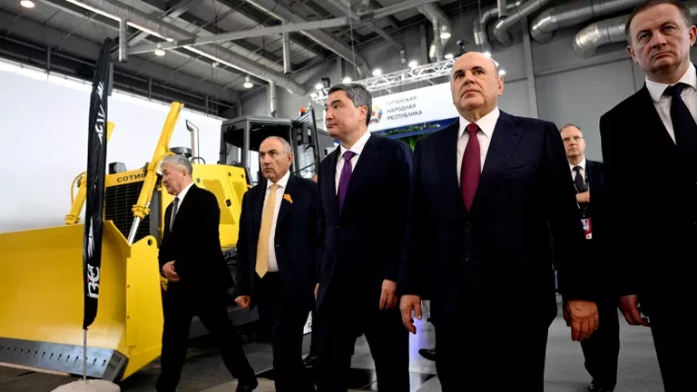 Ermənistan və Rusiya Baş nazirləri arasında görüş olub