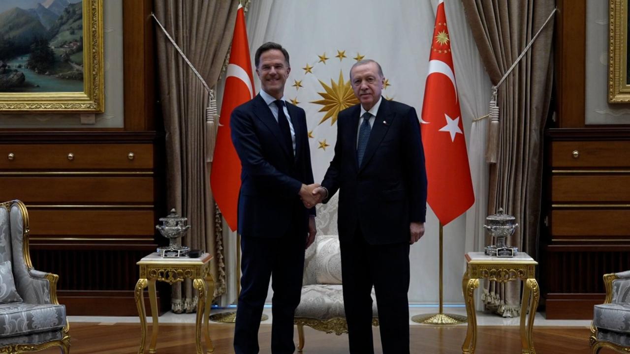 Türkiyə Prezidenti NATO-nun Baş katibi ilə görüş keçirib