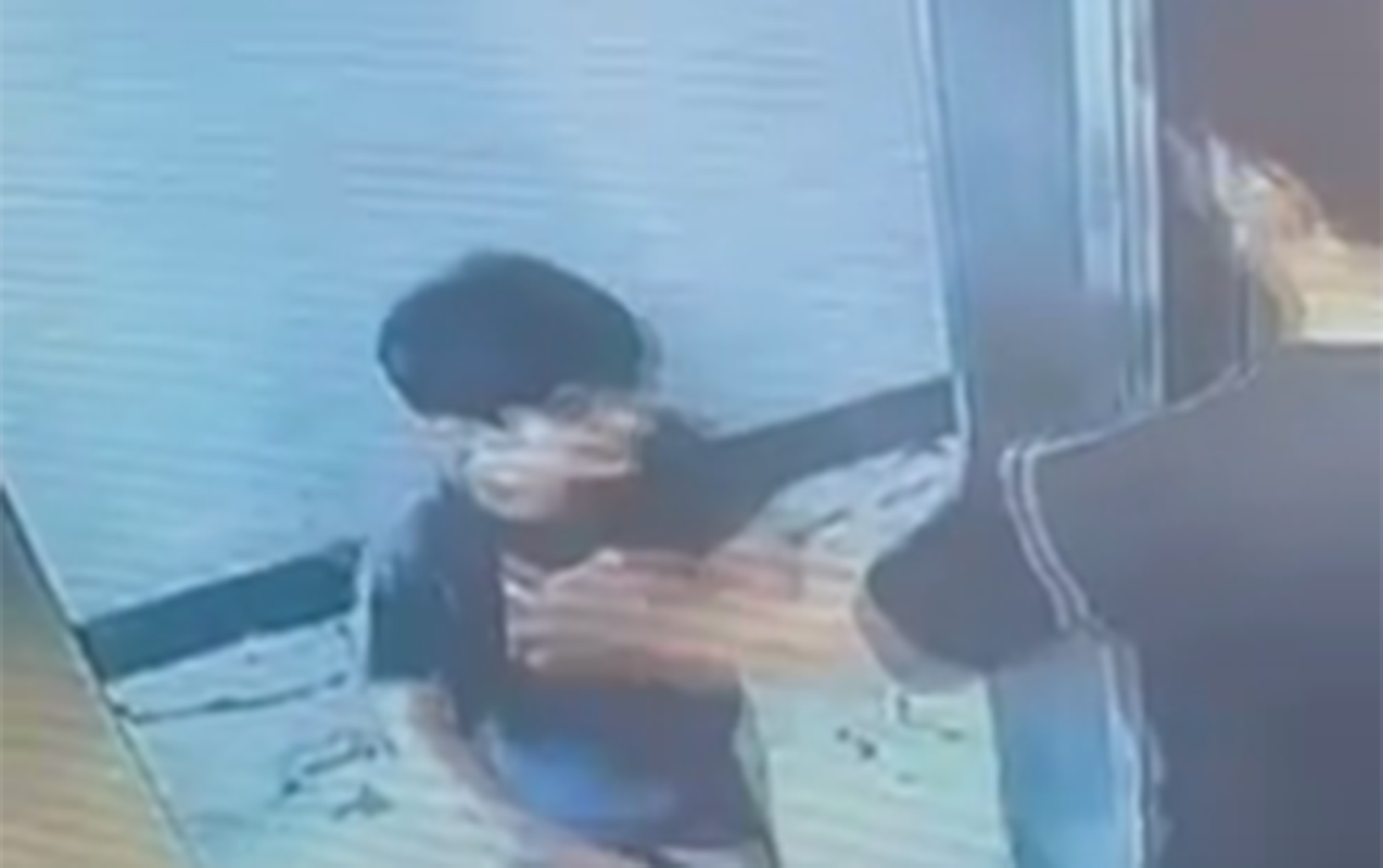Dövlət Komitəsi: Autizmli uşağa qarşı zorakılıq faktı ilə bağlı araşdırma aparılır