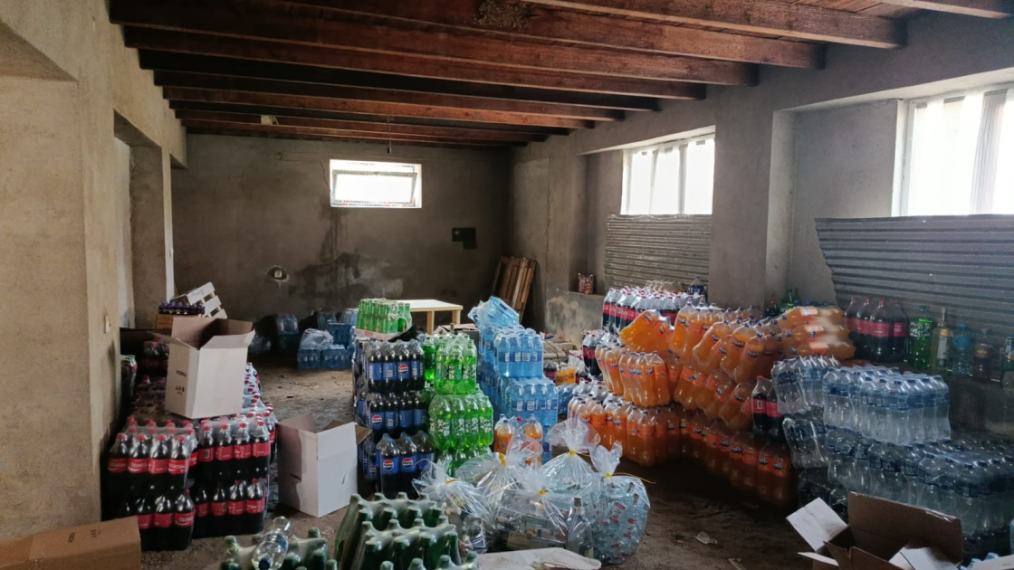 Masallıda topdansatış anbarında mənşəyi məlum olmayan saxta alkoqollu içkilər aşkarlanıb
