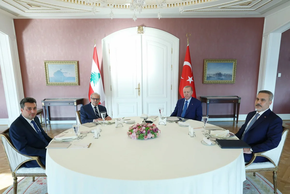 Türkiyə və Livan liderləri ikitərəfli münasibətləri müzakirə ediblər