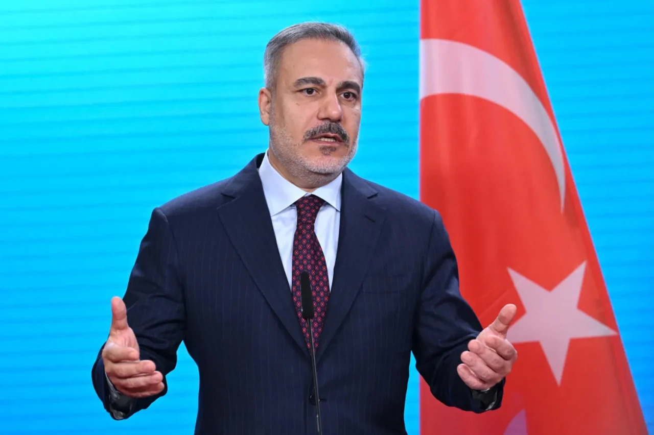Hakan Fidan Ukrayna sammiti üçün Parisə gedəcək