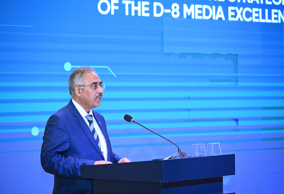 Baş katib Sohail Mahmud: D8-in missiyası yeni əhəmiyyət qazanıb