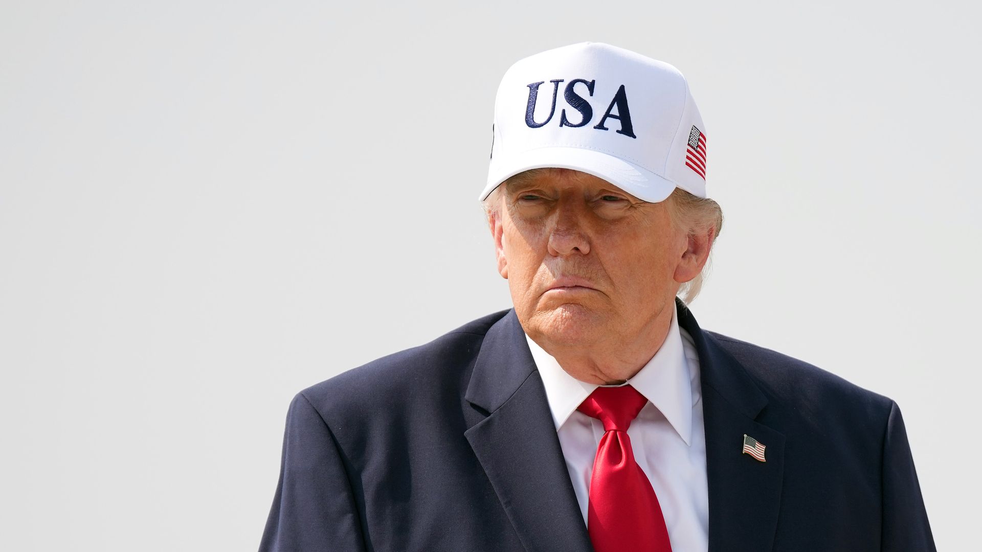 Donald Tramp Konqresə İrana qarşı hərbi əməliyyatların bərpası ilə bağlı bildiriş göndərib