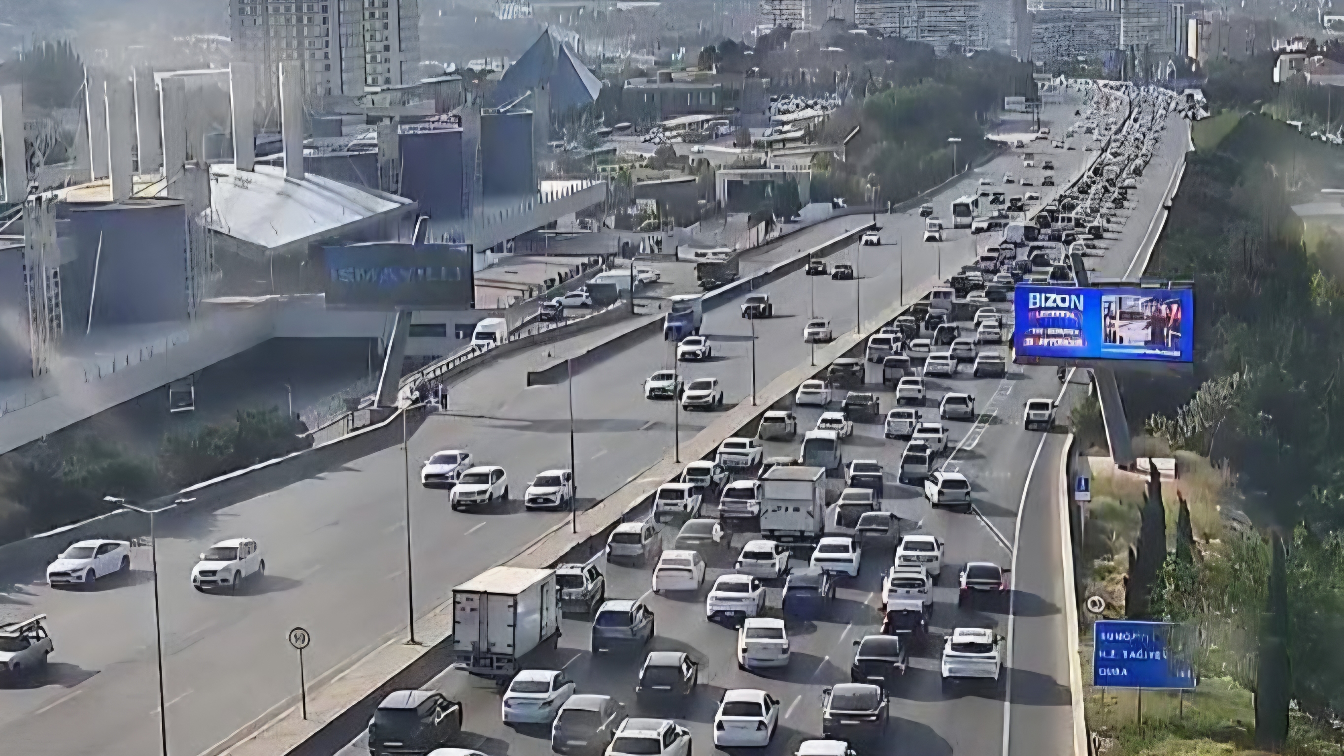 Bakıda hazırda sıxlıq müşahidə olunan yollar açıqlanıb