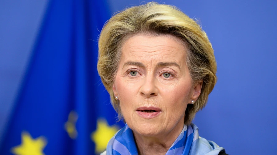 Ursula fon der Leyen Kiyevə səfər edib