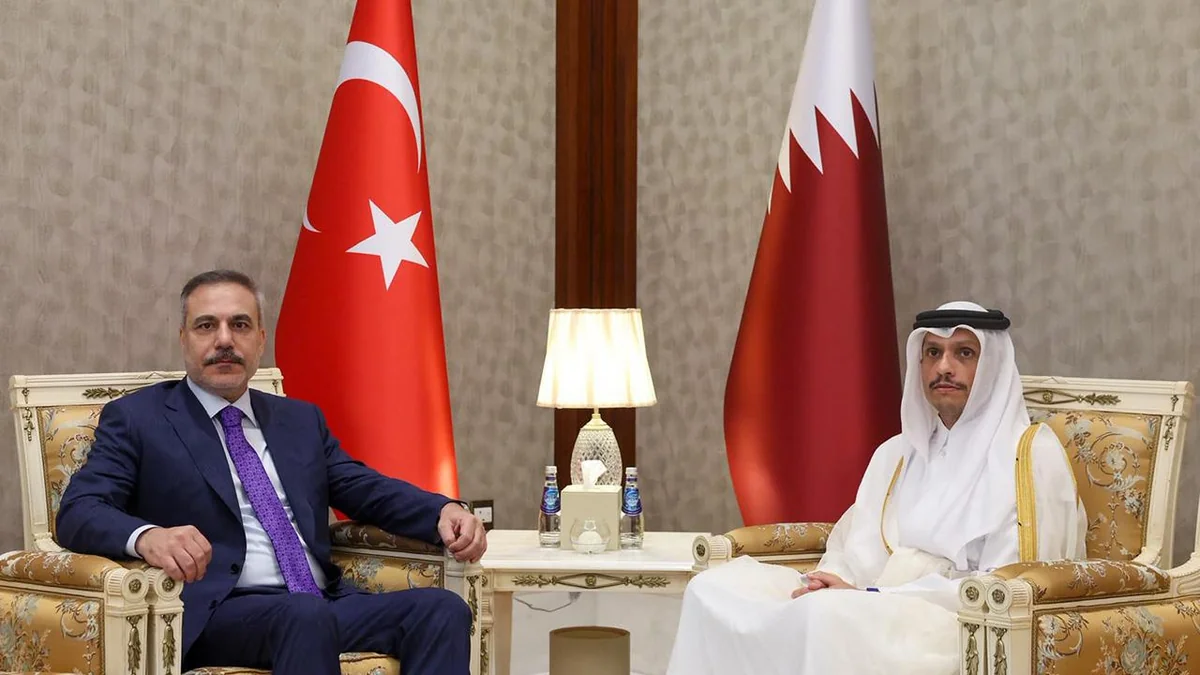 Türkiyə və Qətər XİN başçıları regional vəziyyəti müzakirə edib