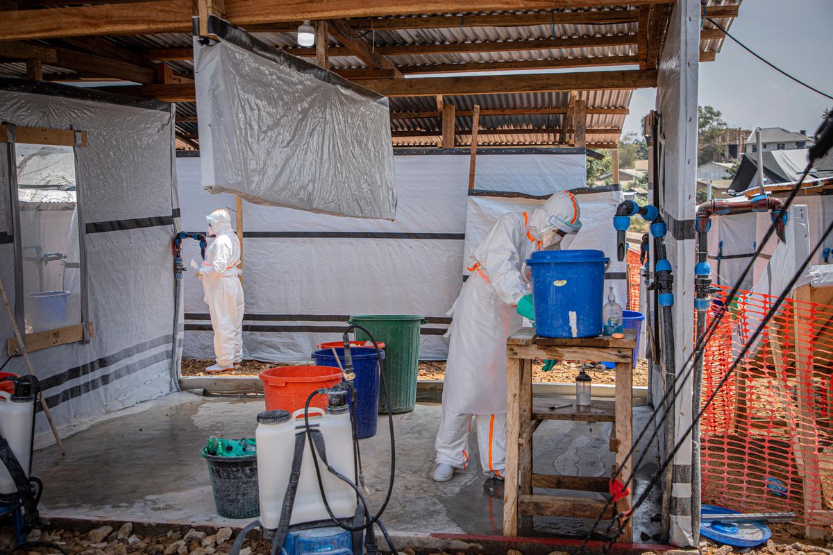 Konqoda Ebola yoluxmalarının sayı 2423-ə çatıb