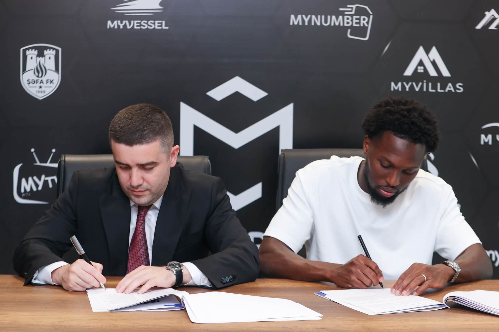"Şəfa" daha bir legioner futbolçu transferini açıqladı