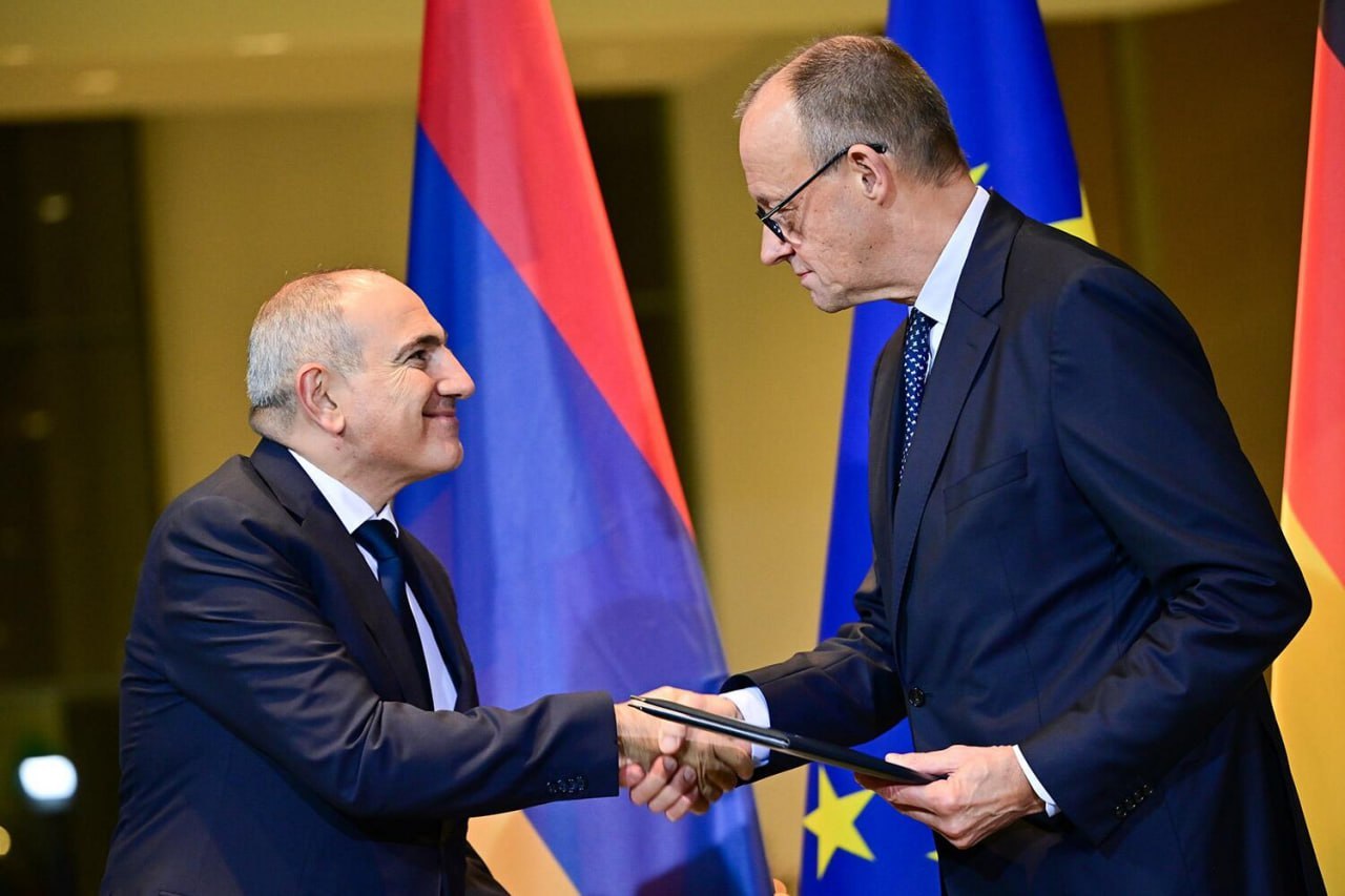 Paşinyan və Merts regional təhlükəsizliyi müzakirə ediblər