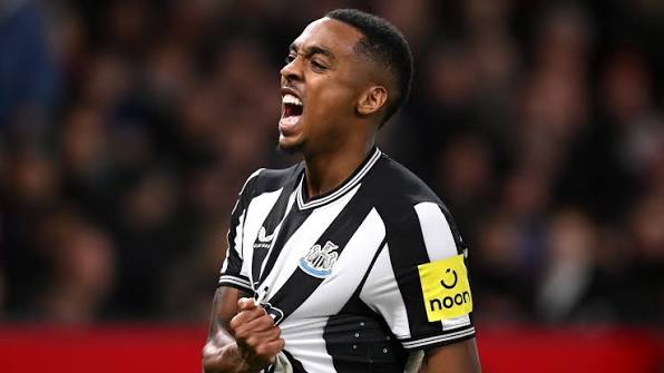 "Beşiktaş" "Nyukasl"ın yarımmüdafiəçisini transfer etmək istəyir