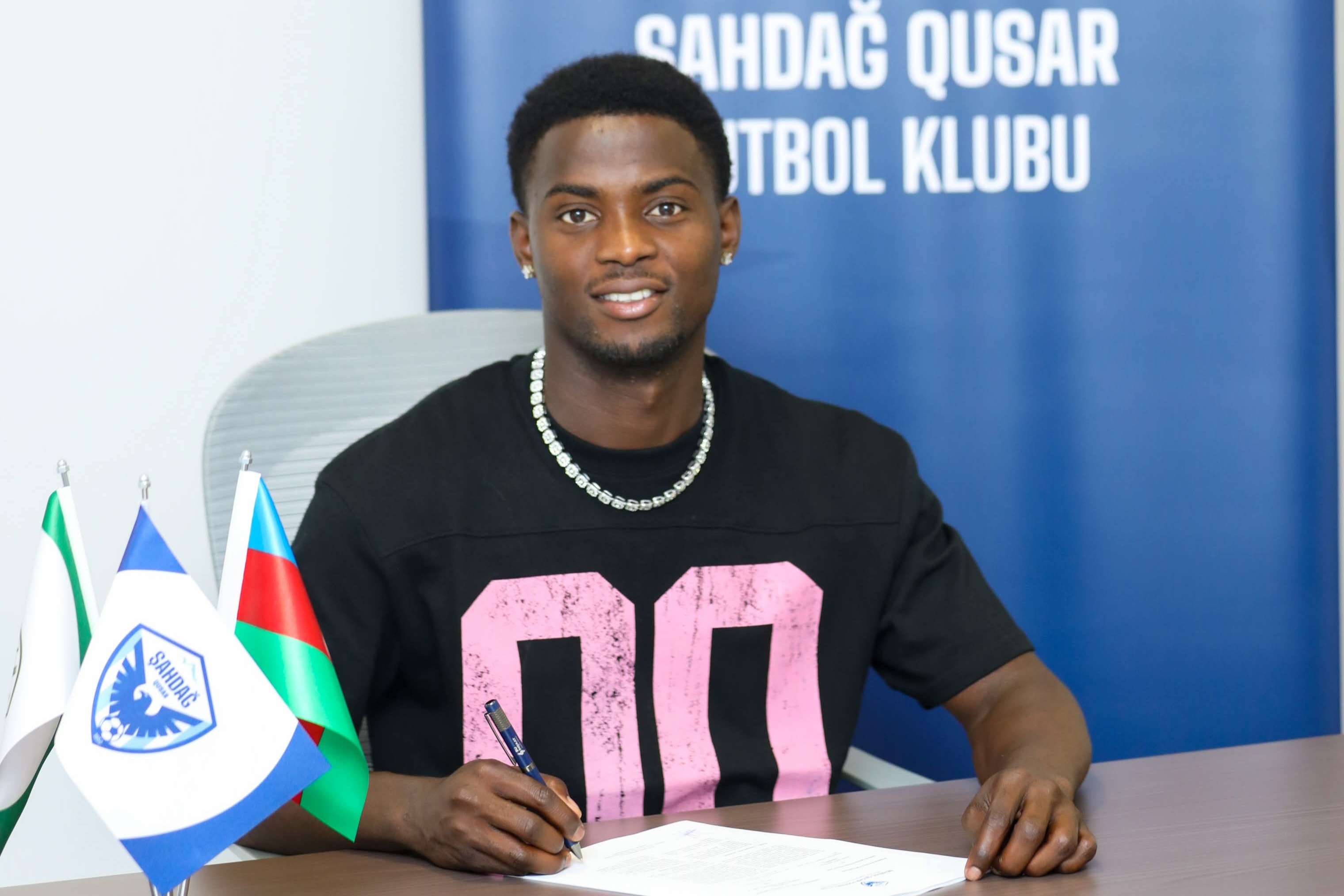 "Şahdağ Qusar" daha bir legioner futbolçu transfer etdi