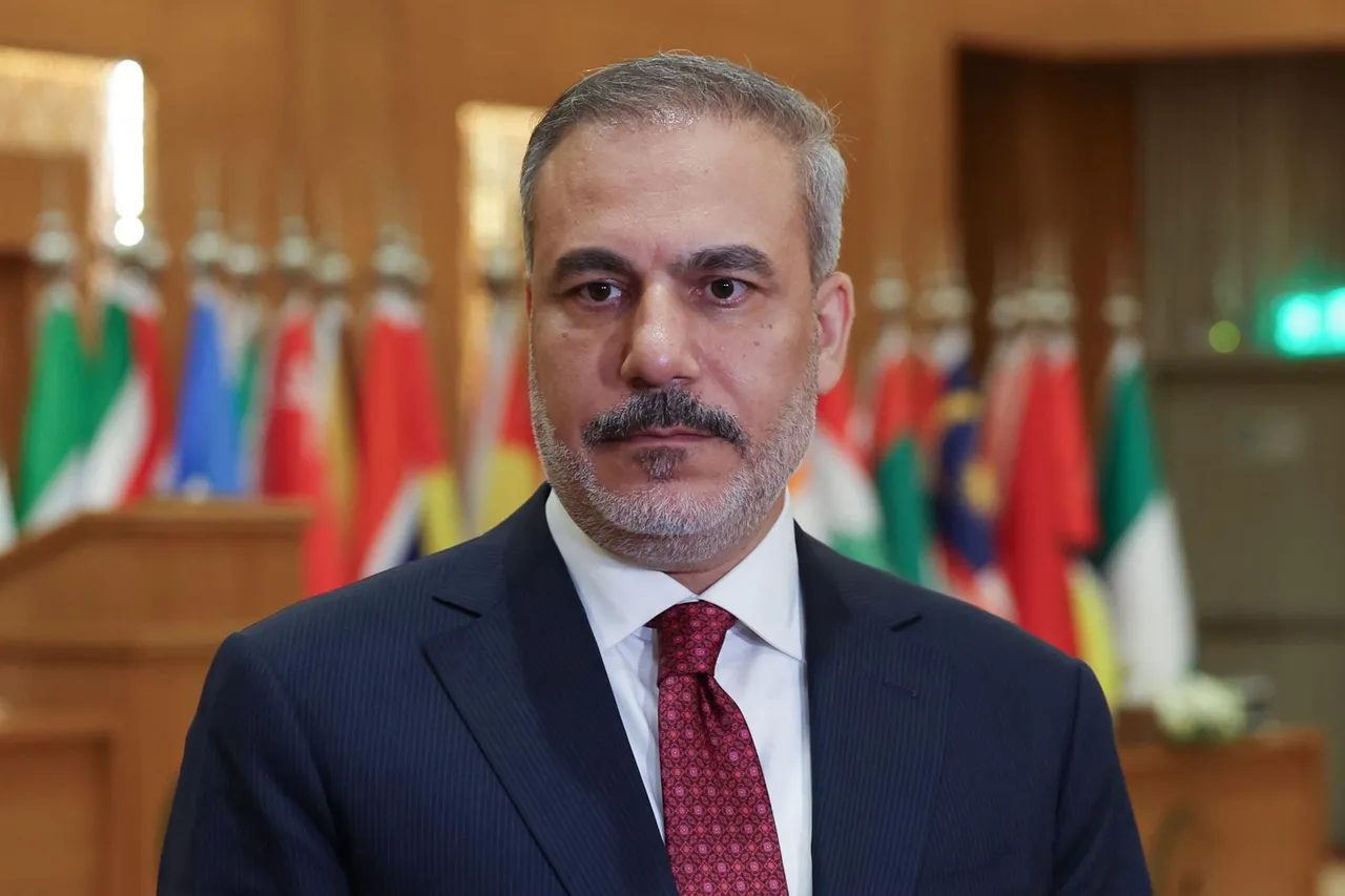 Hakan Fidan Quterreşlə telefon danışığı aparıb