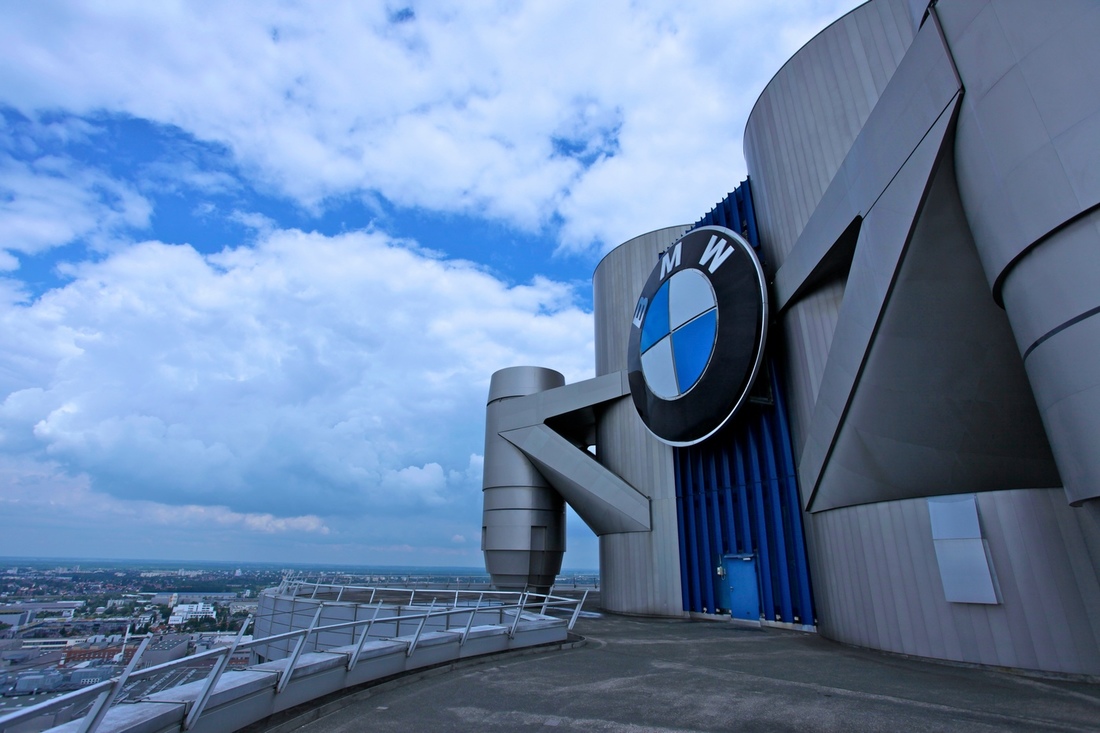 "BMW" dünya üzrə təxminən 8000 iş yerini ixtisar etməyi planlaşdırır