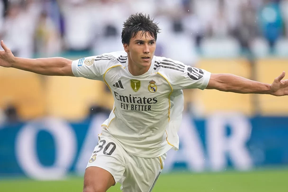"Fulham" "Real Madrid"in hücumçusunu transfer edir