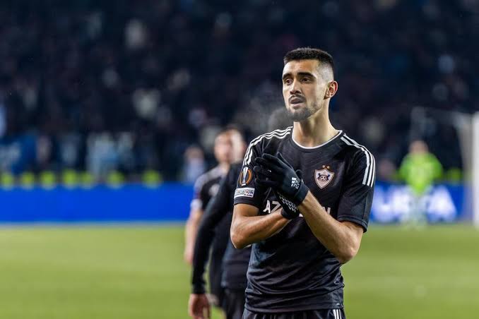 Toral Bayramov: "İkinci hissə mənasız qollar buraxdıq"