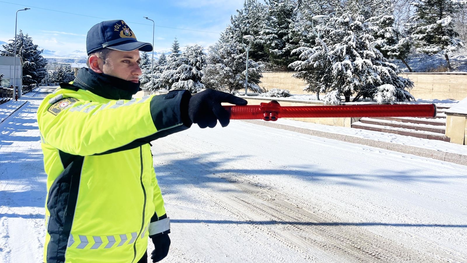 BDYP qış mövsümü ilə bağlı sürücülərə çağırış edib
