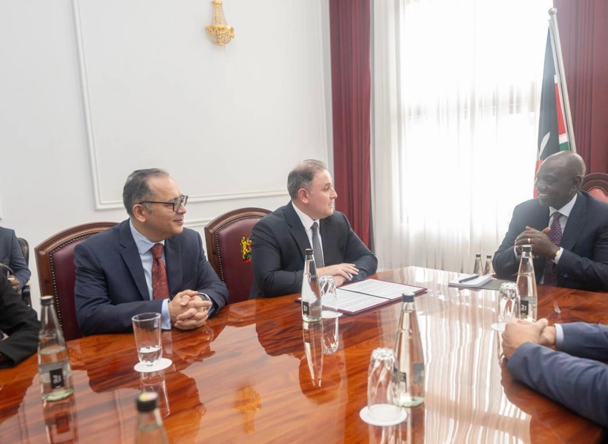 Vüqar Mustafayev Keniya Prezidenti ilə görüşüb