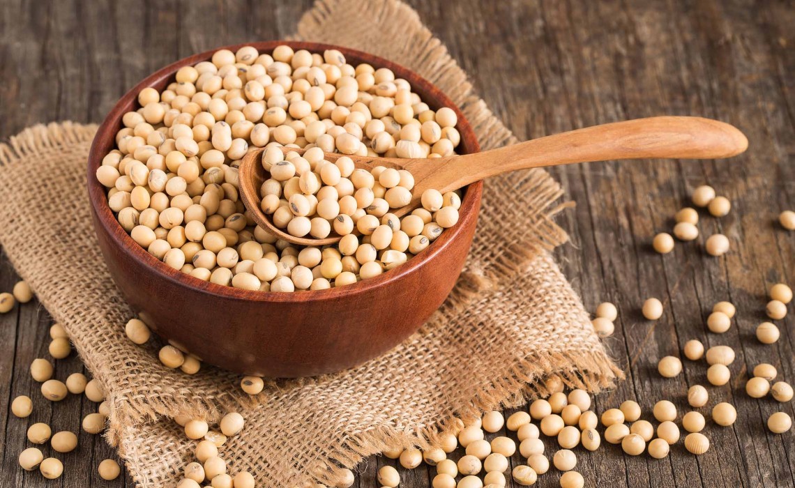 Tramp Çinin ABŞ-dən 40 milyard dollar dəyərində soya ala biləcəyinə inanır